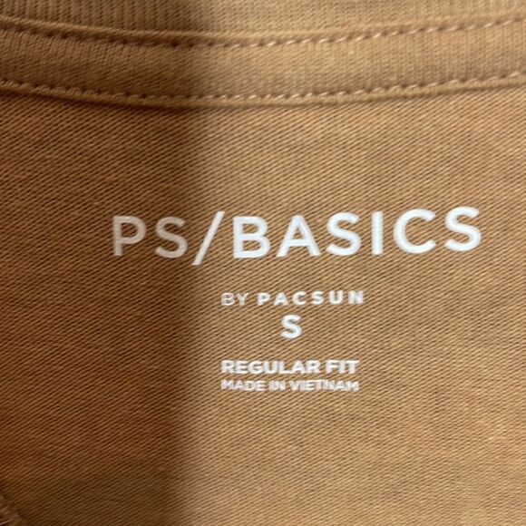 PacSun Basic T-shirt. Size Small. - Picture 5 of 6